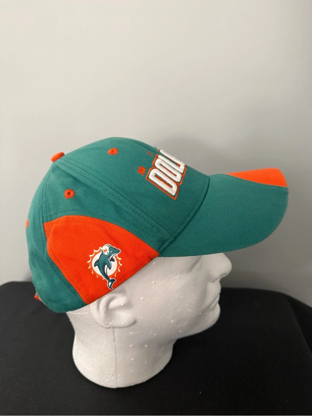 Vintage  NFL Miami Dolphins Logo Team Cap